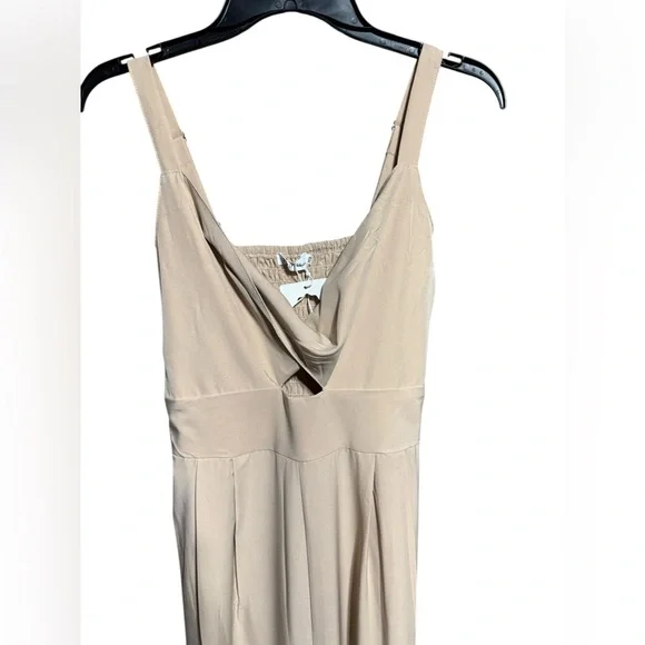 Colombian long beige bodysuit wide leg sleeveless v-neck size m - Picture 5 of 14